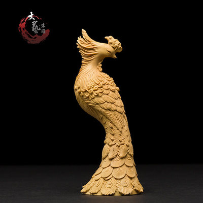小葉黃楊木雕精品 創(chuàng)意實(shí)木動(dòng)物孔雀的工藝魅力與鑒賞